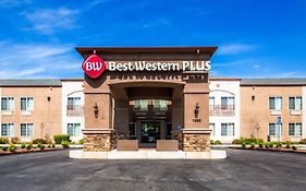 Best Western Plus Twin View Inn & Suites